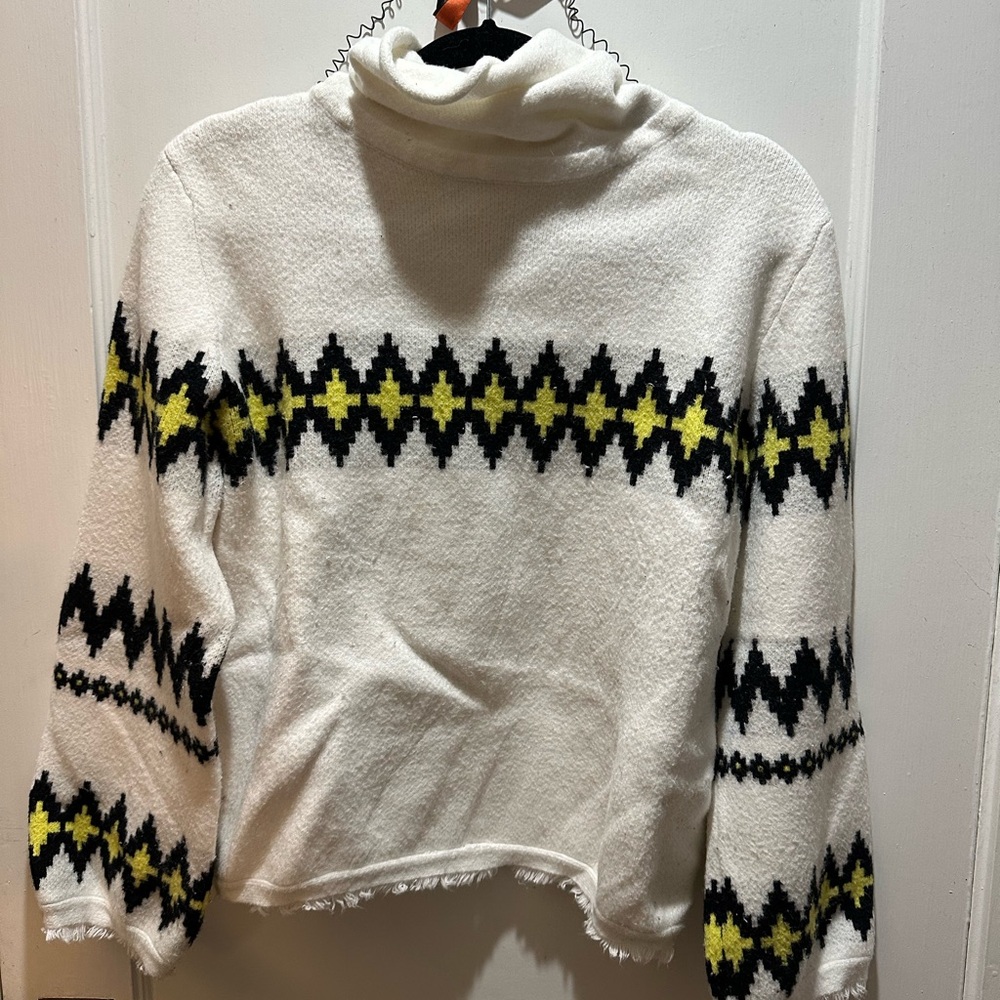 THML White Knit Pullover